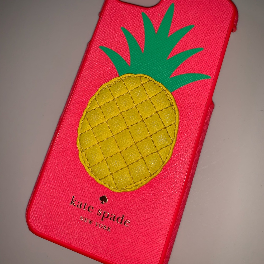 Kate Spade NY iphone 7 and 8 Cover Pineapple - Picture 2 of 3